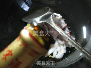 腌白菜炒海鲜的做法步骤：5