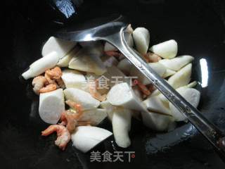 开洋烧茭白的做法步骤：5
