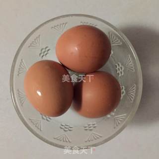 糖醋荷包蛋的做法步骤：1