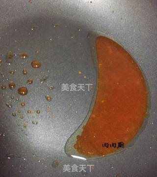 手把手教您如何做出一份香嫩诱人的红烧排骨#肉肉厨的做法步骤：7