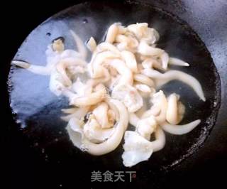 韭菜炒鸟贝的做法步骤：5
