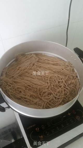蒸莜面的做法步骤：8