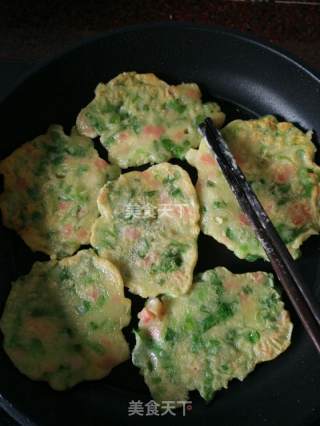 青菜火腿煎饼的做法步骤：7