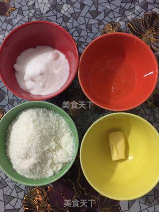 椰蓉蛋白酥的做法步骤：1