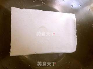 麻辣豆腐的做法步骤：1
