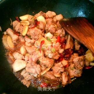 尖椒炒鸭肉的做法步骤：7
