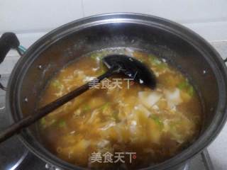 刚做的汤面，天凉了，热乎乎的跌上碗汤面，爽歪歪了！的做法步骤：1