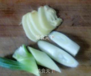 山药骨头汤的做法步骤：3