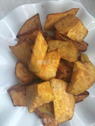 拔丝地瓜的做法步骤：3