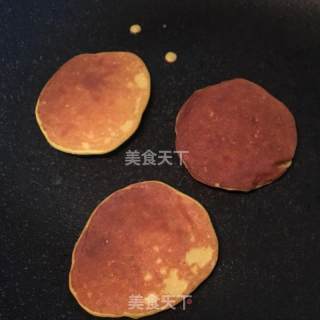 香蕉松饼的做法步骤：6