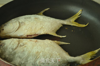红烧鱼的做法步骤：5