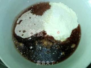 红酒芝士面包的做法步骤：2