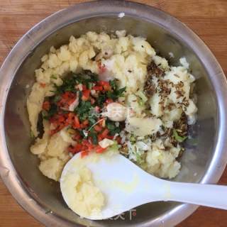 香煎土豆饼的做法步骤：4