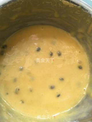 百香果纸杯蛋糕的做法步骤：5