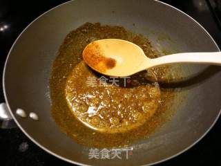 红咖喱鸡翅的做法步骤：2