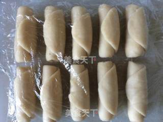 鲜花饼的做法步骤：9