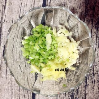 正宗四川家常菜之干煸四季豆#肉肉厨的做法步骤：7