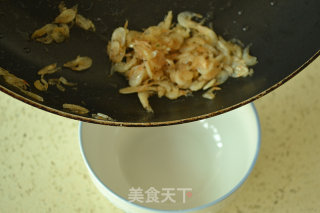 虾皮韭香馒头的做法步骤：8