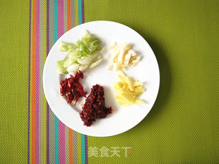 【回锅肉豆干】的做法步骤：3