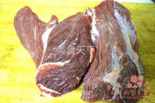 牛肉干的做法步骤：1