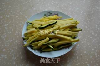 猪肝面的做法步骤：3