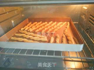 阿拉棒(磨牙棒)的做法步骤：10