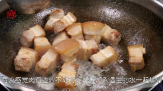 秋风起，栗子香，【板栗红烧肉】肥而不腻的小诀窍的做法步骤：3