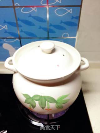 菌菇排骨汤的做法步骤：4
