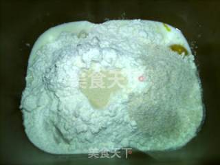马斯卡彭全麦葡萄干土司的做法步骤：4