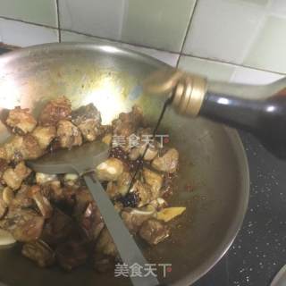 糖醋排骨的做法步骤：7