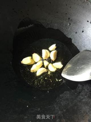 酸菜鸭煲的做法步骤：3