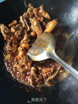 酸菜鸭煲的做法步骤：7