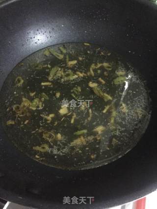 炝汤面条的做法步骤：4