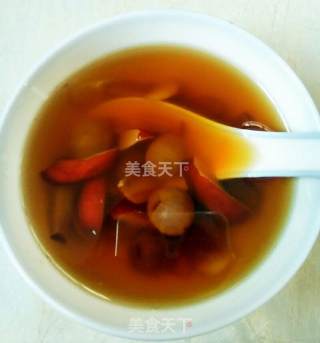 【女生福利】桂圆红枣姜糖水的做法步骤：2