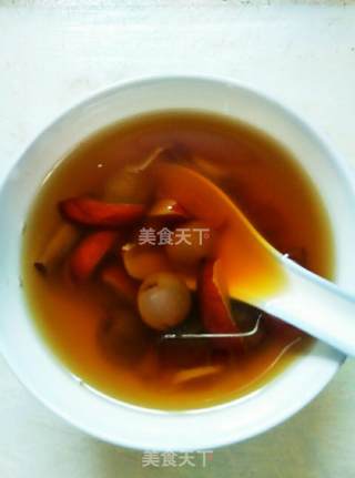 【女生福利】桂圆红枣姜糖水的做法步骤：3