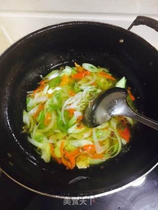 新疆椒麻鸡的做法步骤：3