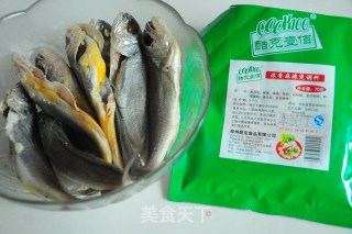 烤黄鱼的做法步骤：1
