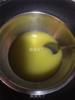 巧克力椰蓉蔓越莓月饼的做法步骤：3