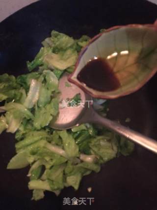 蒜泥炒生菜的做法步骤：3