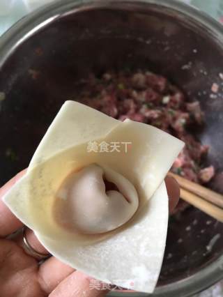 鲜肉抄手的做法步骤：11