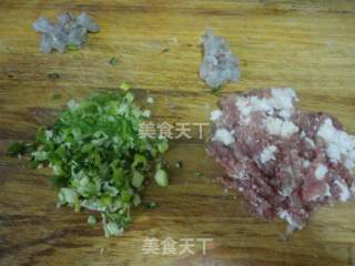 水晶虾饺的做法步骤：2