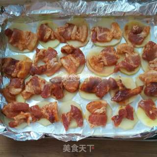 土豆片烤五花肉的做法步骤：6