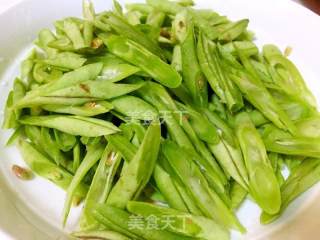 干煸四季豆的做法步骤：1