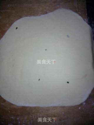 韭菜鸡蛋饼的做法步骤：2