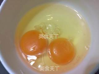 午餐肉蛋炒饭的做法步骤：2