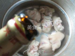 南瓜猪蹄汤的做法步骤：3