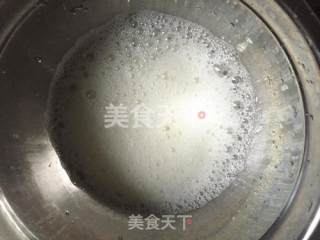 双色拉花戚风蛋糕的做法步骤：6