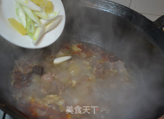 红烧牛肉的做法步骤：11