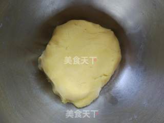 章鱼桑葚派的做法步骤：3