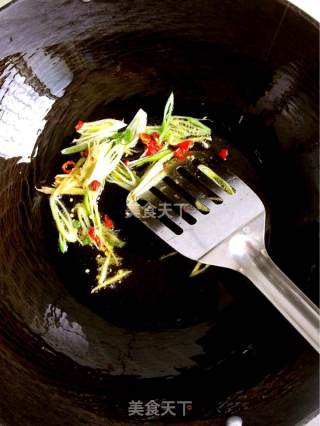 泡菜炒粉条的做法步骤：7